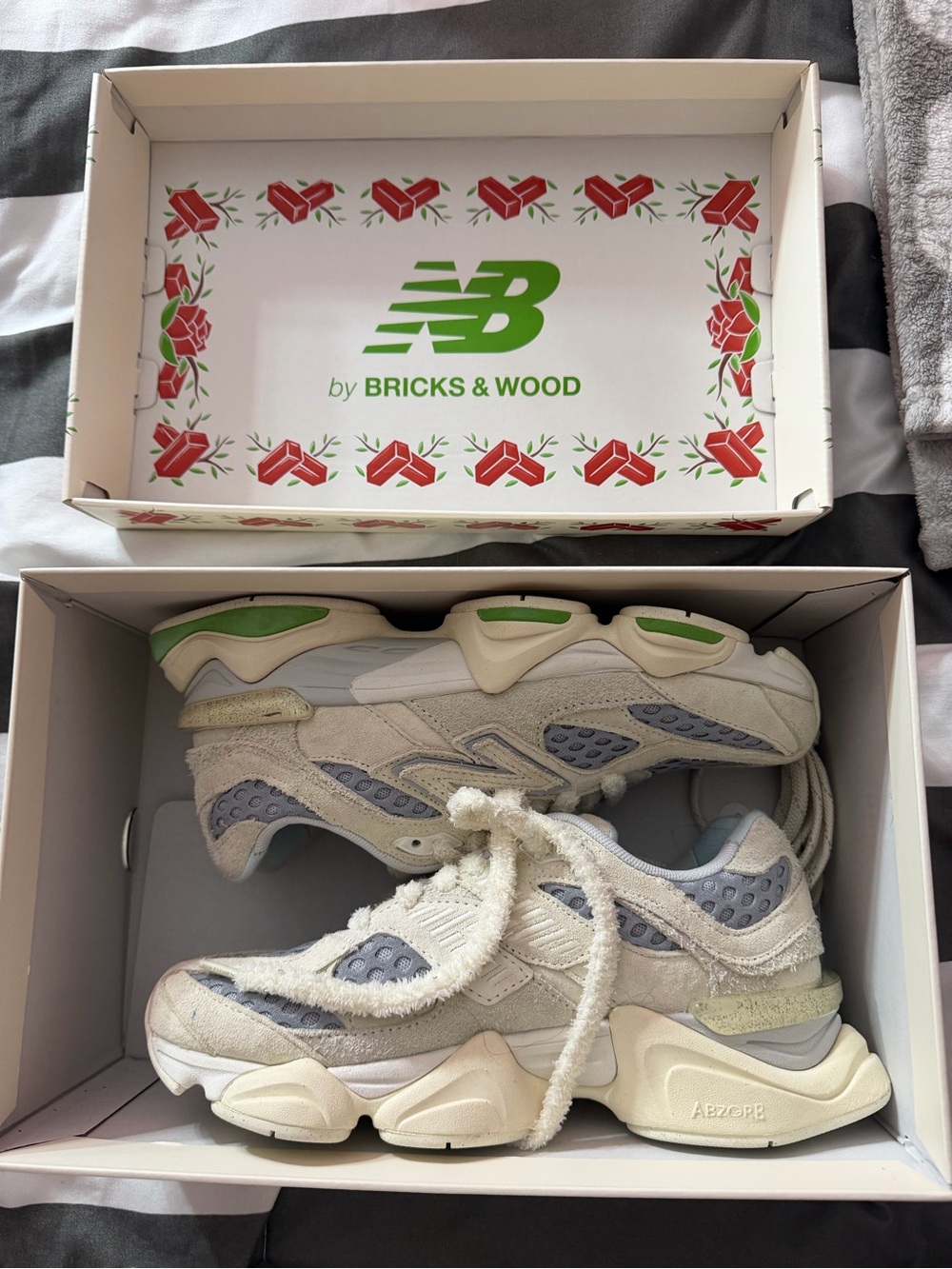 Bricks & Wood x New Balance 9060